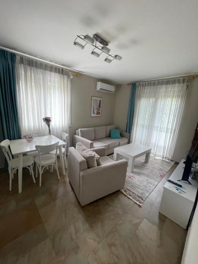 Anna'S Apartment Tirana Eksteriør billede