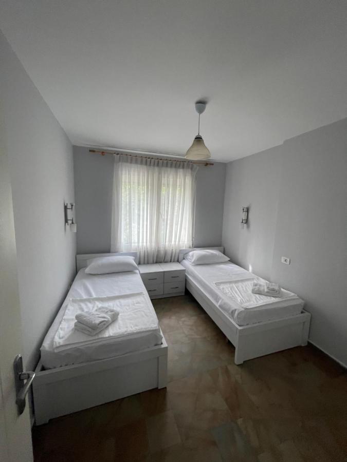 Anna'S Apartment Tirana Eksteriør billede